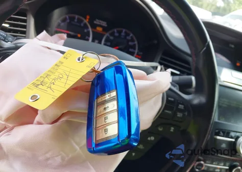 2019 Acura Ilx Premium A-Spec Packages/Technology A-Spec Packages z USA, uszkodzony, nr VIN 19UDE2F83KA005252